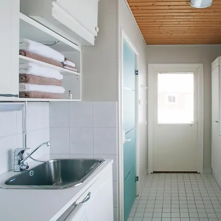 Вилла Aurora Hillside House *